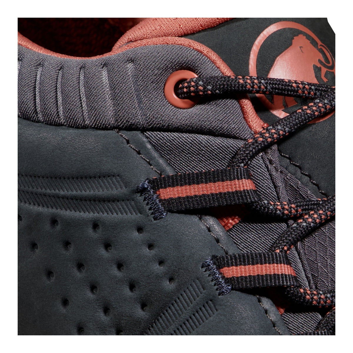 Pantofi Drumetie Femei Mammut Nova IV Low GTX Black-Apricot Brandy