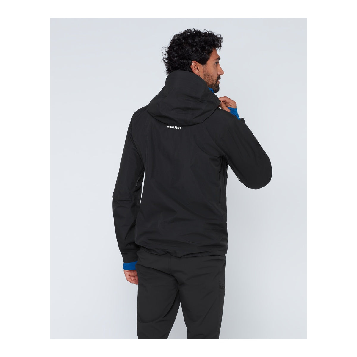 Jacheta Barbati Mammut Alto Guide HS Hooded Black