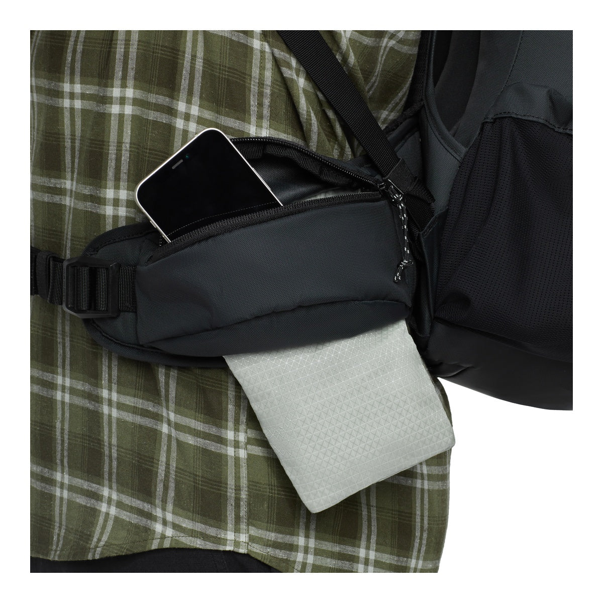 Rucsac Munte Barbati Mammut Ducan 22 Silver Sage-Black