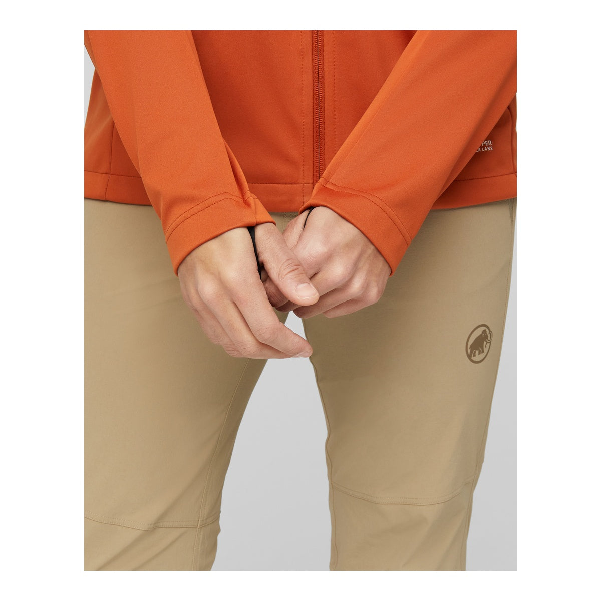 Jacheta Softshell Barbati Mammut Ultimate VIII So Hooded Brown