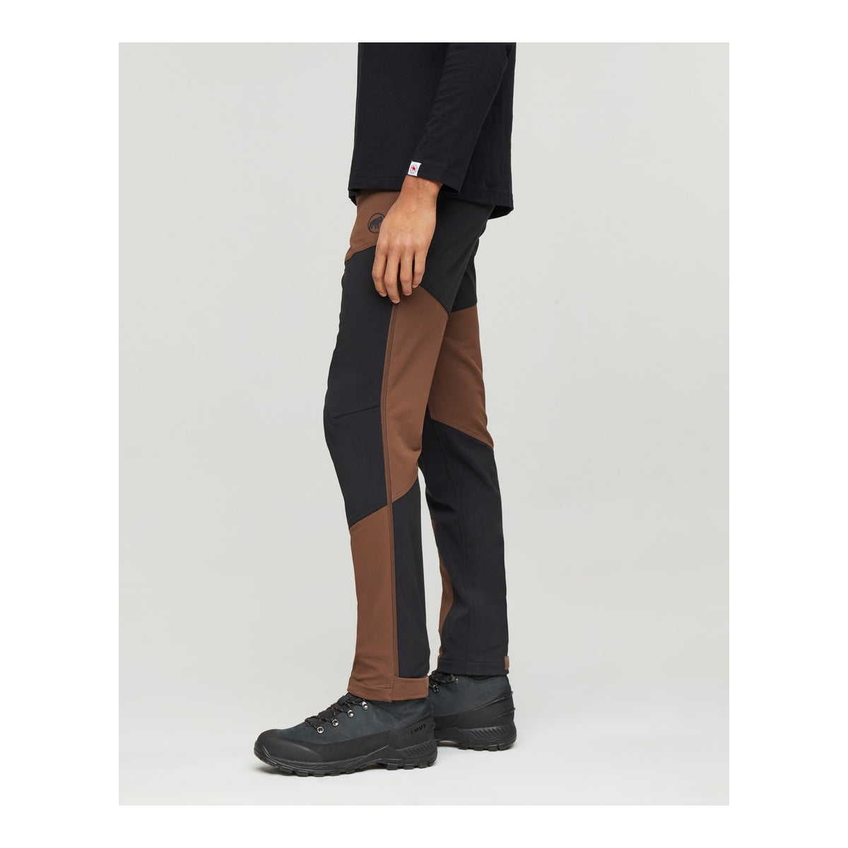 Pantaloni Softshell Barbati Mammut Zinal Guide So Hybrid Soil-Black