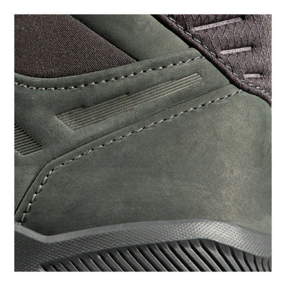 Bocanci Drumetie Barbati Mammut Mercury IV Mid GTX Black