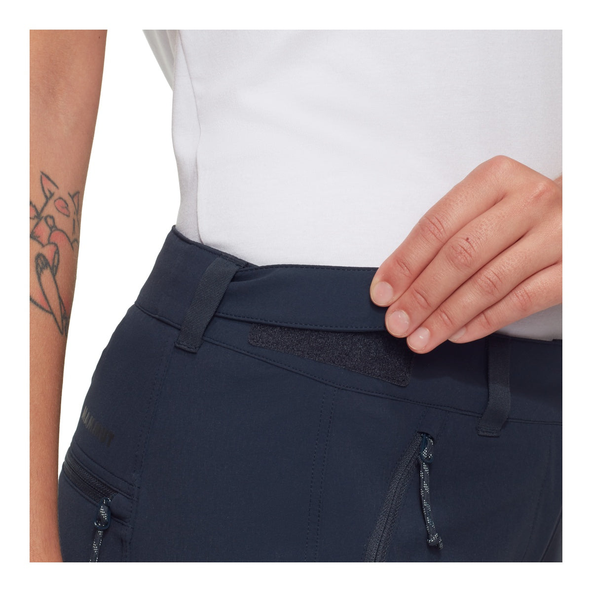 Pantaloni Scurti Femei Mammut Runbold IV Marine