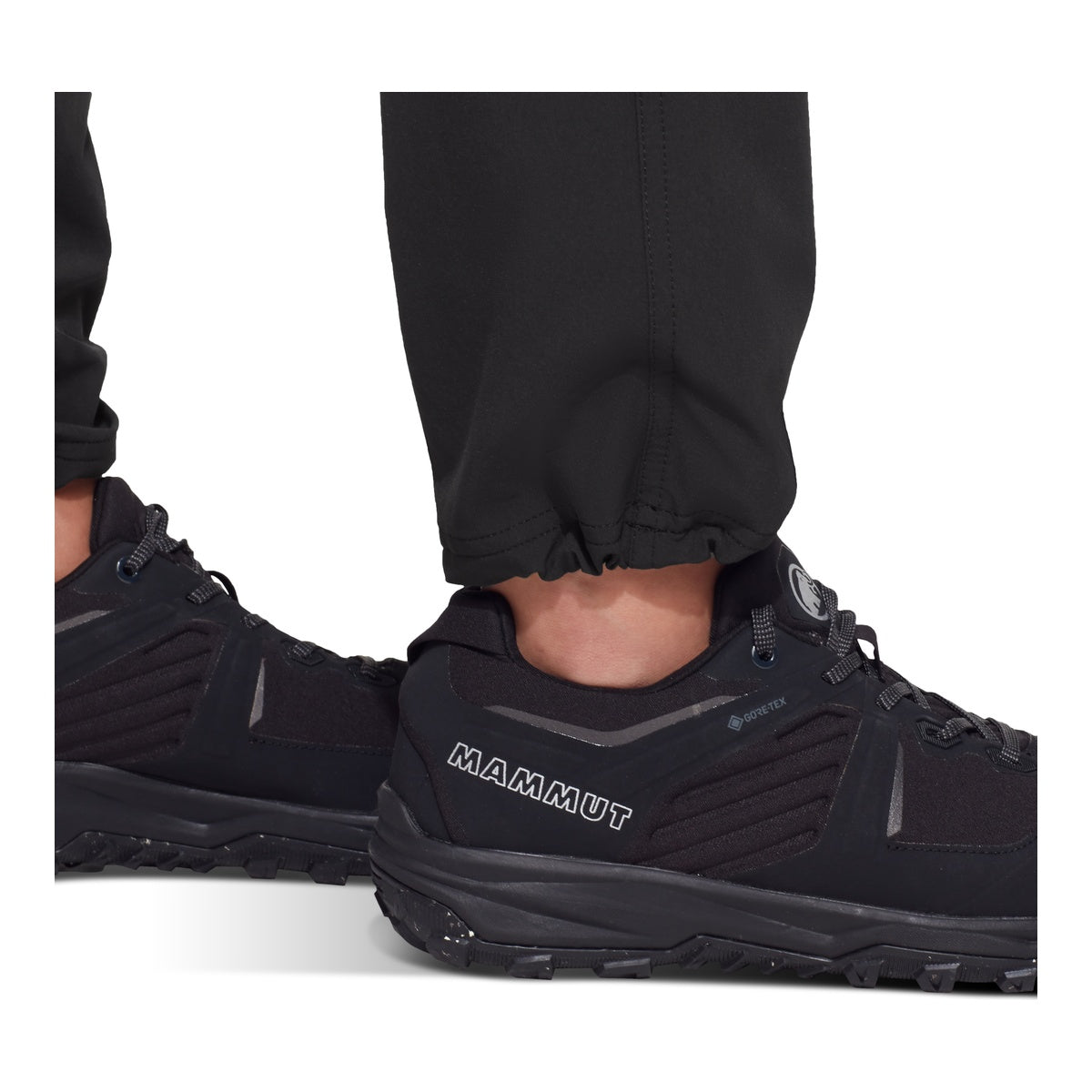 Pantaloni Femei Mammut Runbold Guide So Black