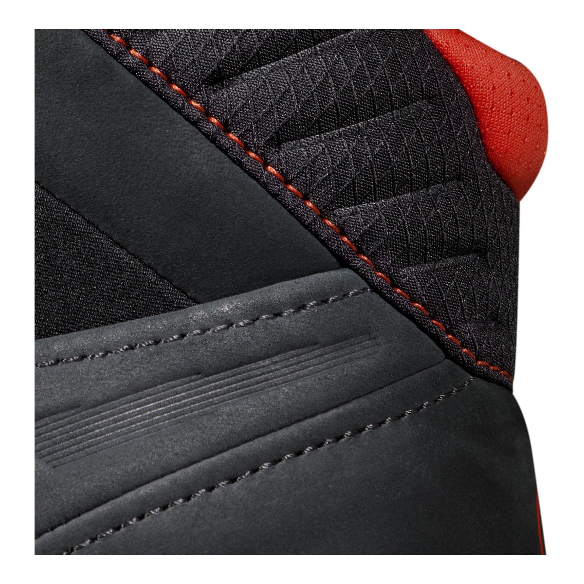 Bocanci Drumetie Barbati Mammut Mercury IV Mid GTX Black-Hot Red