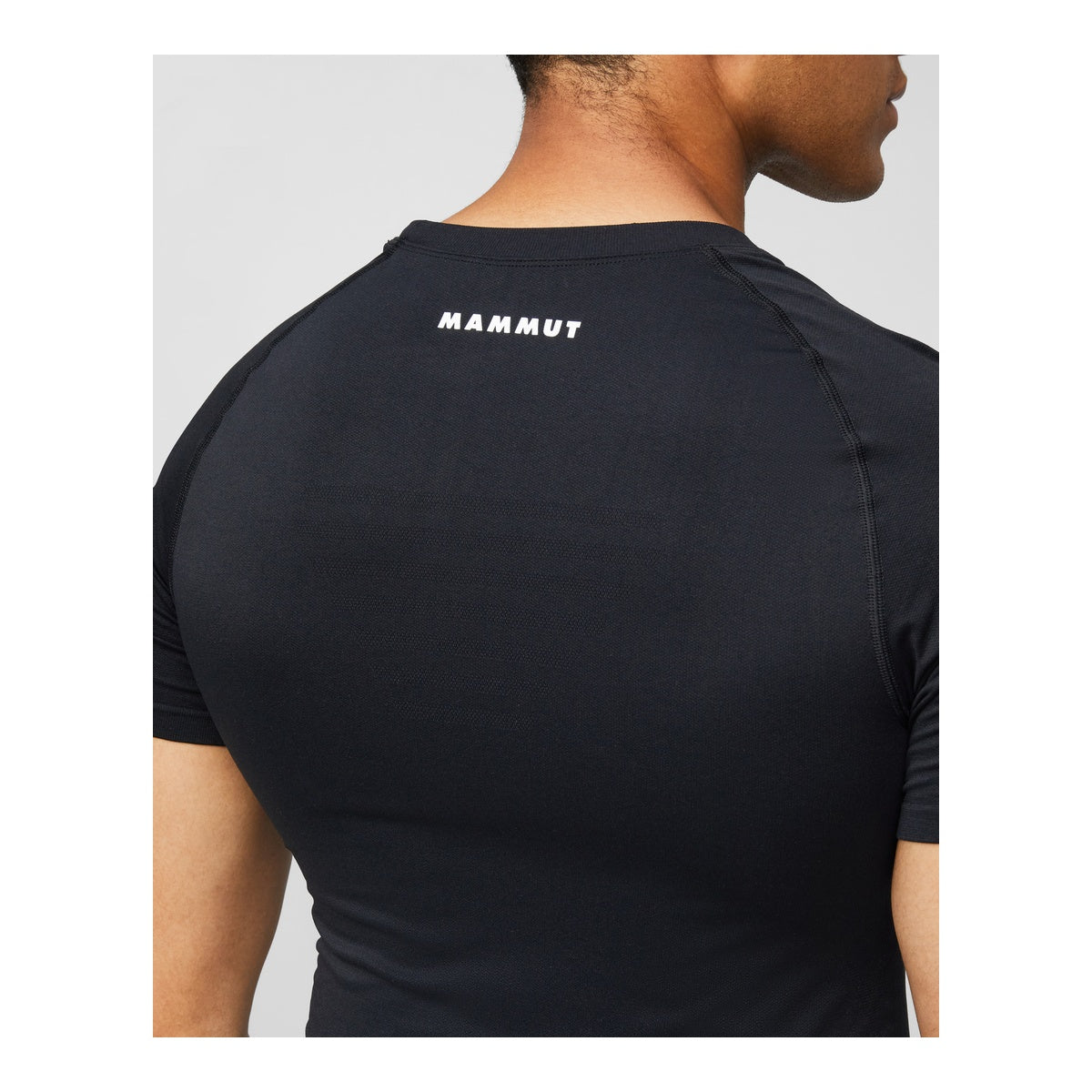 Tricou Barbati Mammut All-Mountain Seamless Bl T-Shirt Mid Black