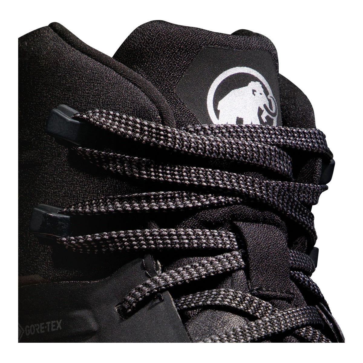 Bocanci Drumetie Barbati Mammut Ultimate III Mid GTX Black